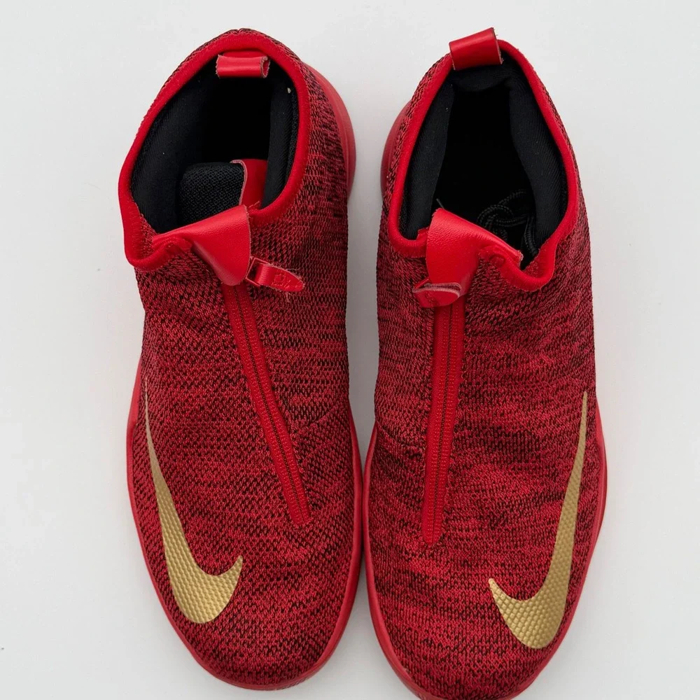 Nike Kobe Venomenon 5‎ University Red Gold 818583-600 Size 10.5 VNDS No box
